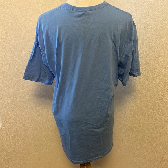 🩷2 for $20🩷 Hello Kitty Tshirt - Picture 3 of 4